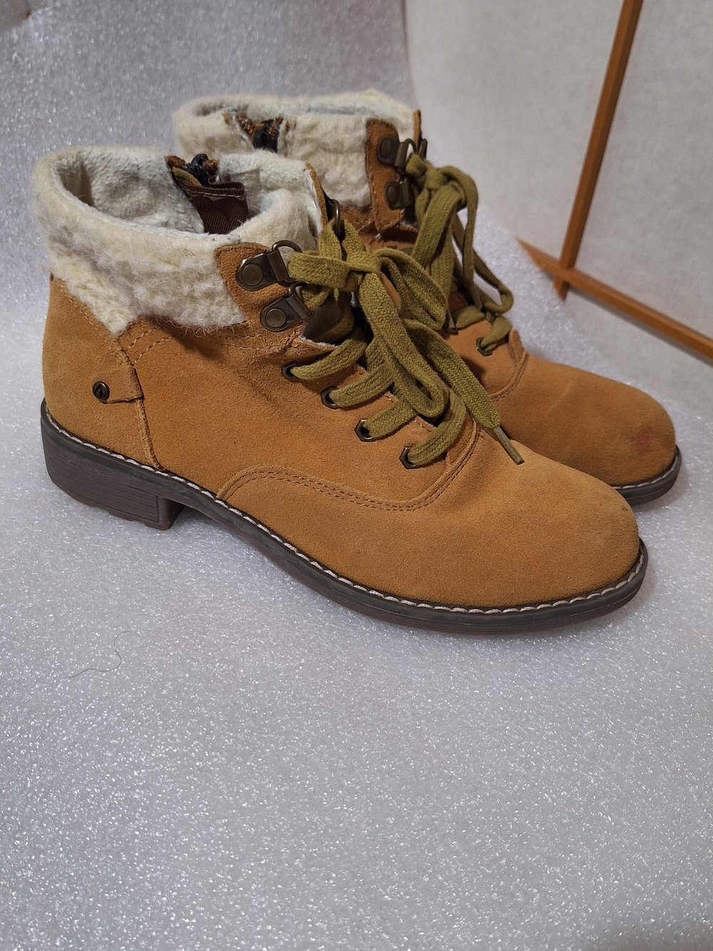 Women's Tan Suede Shearling Lace-Up Ankle Boots